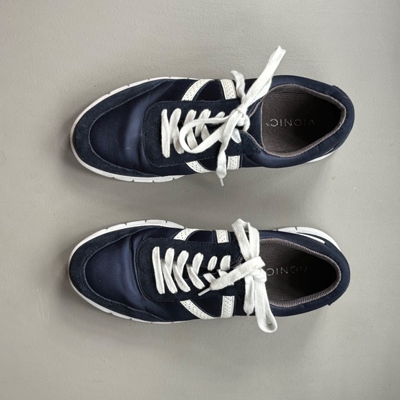 Vionic Nana Navy/White Sateen Lace up Sneakers - Picture 3 of 4